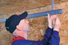 5 excellent reasons you should call an expert for your garage door repairs